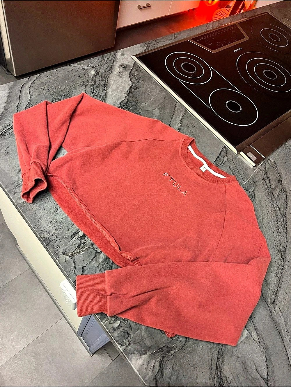 P'tula sweatshirt in Red